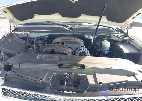 2010 Chevrolet Suburban 1500 Ltz z USA, uszkodzony, nr VIN 1GNUCKE00AR176516